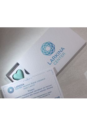 Коробочка для цукерок з логотипом компанії "Хмаринка" Коробочка для цукерок з логотипом компанії "Хмаринка"